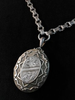 画像2: 【Antique】Victorian book chain locket 【England】